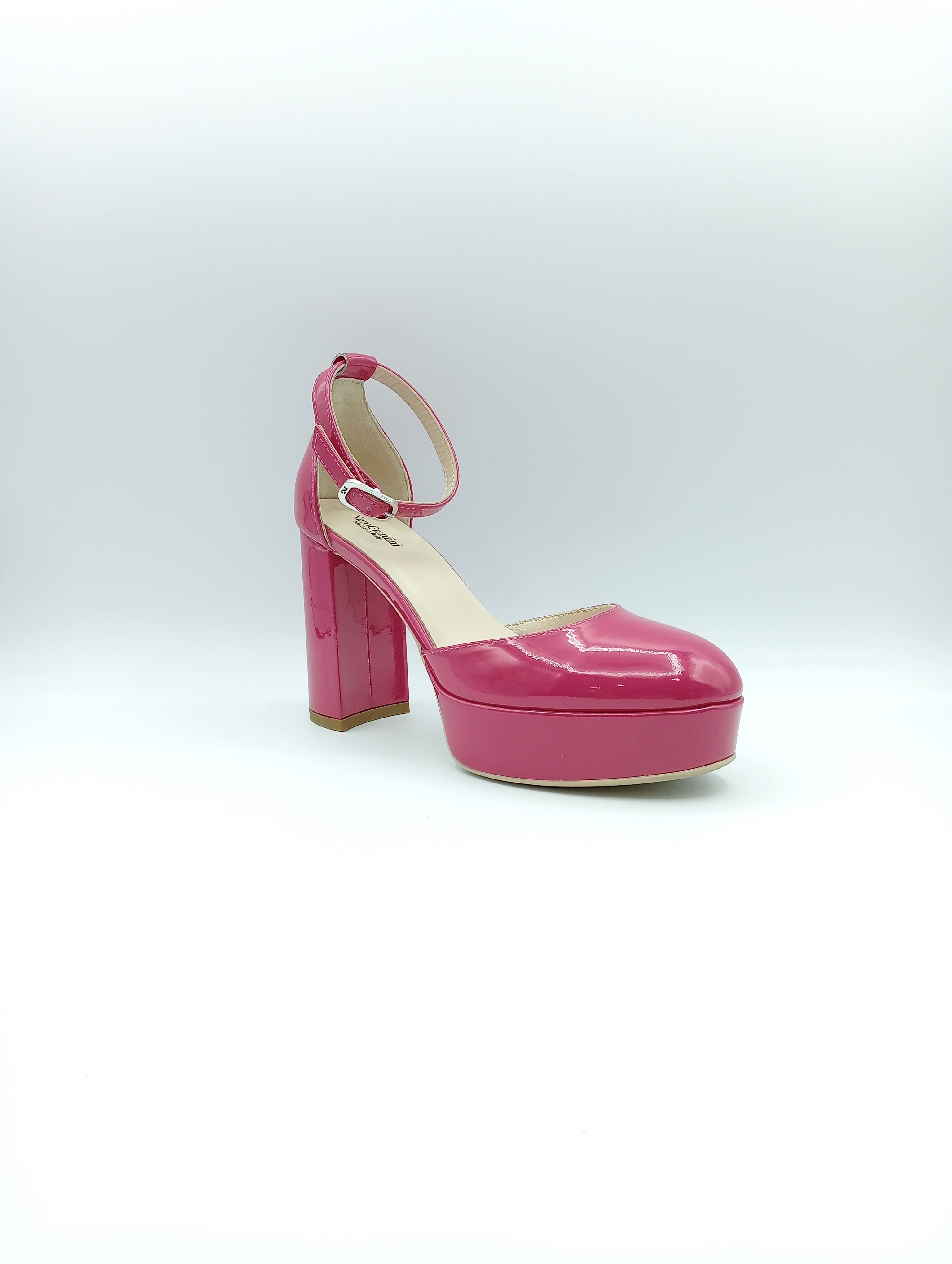 Décolleté donna NeroGiardini E409450D | Vista esterno