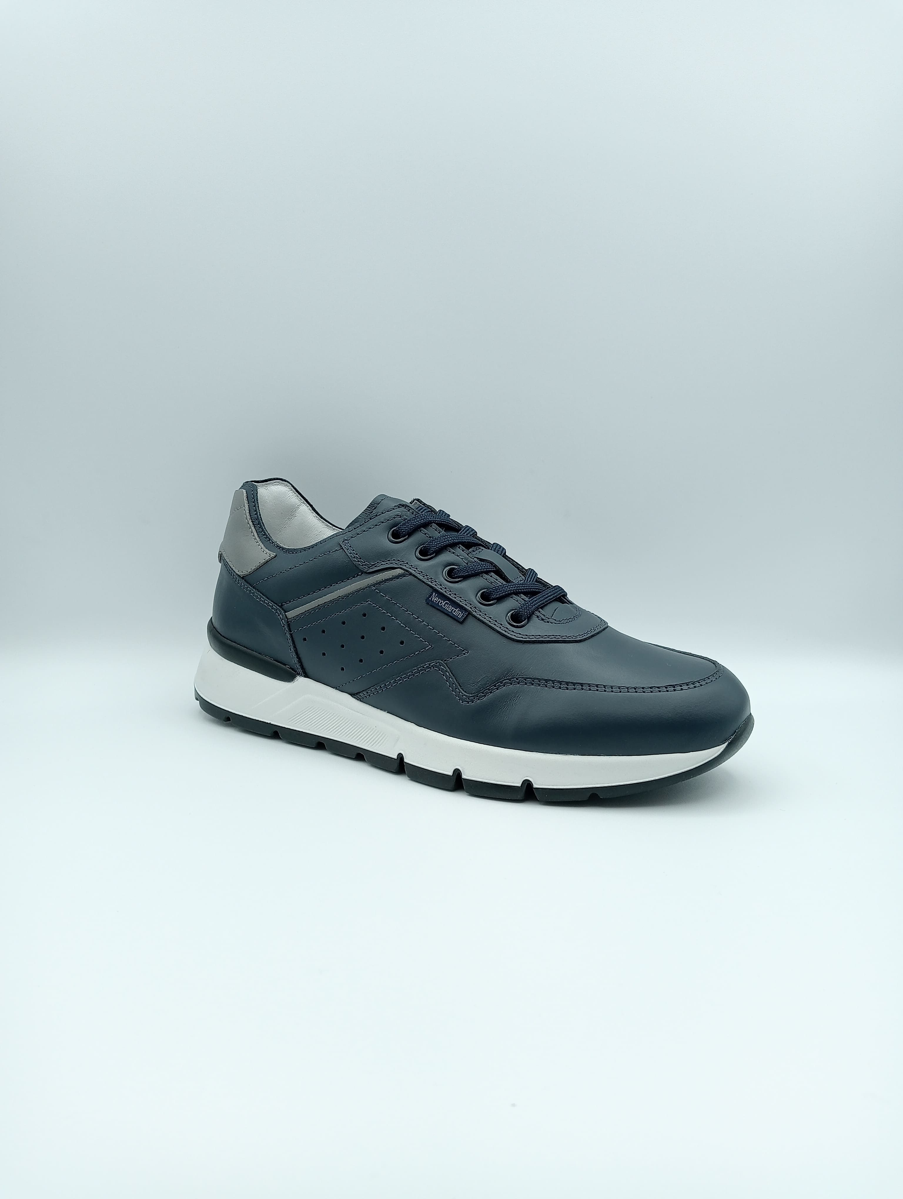 Sneakers uomo Nero GIardini E400192U Blu | Vista esterno