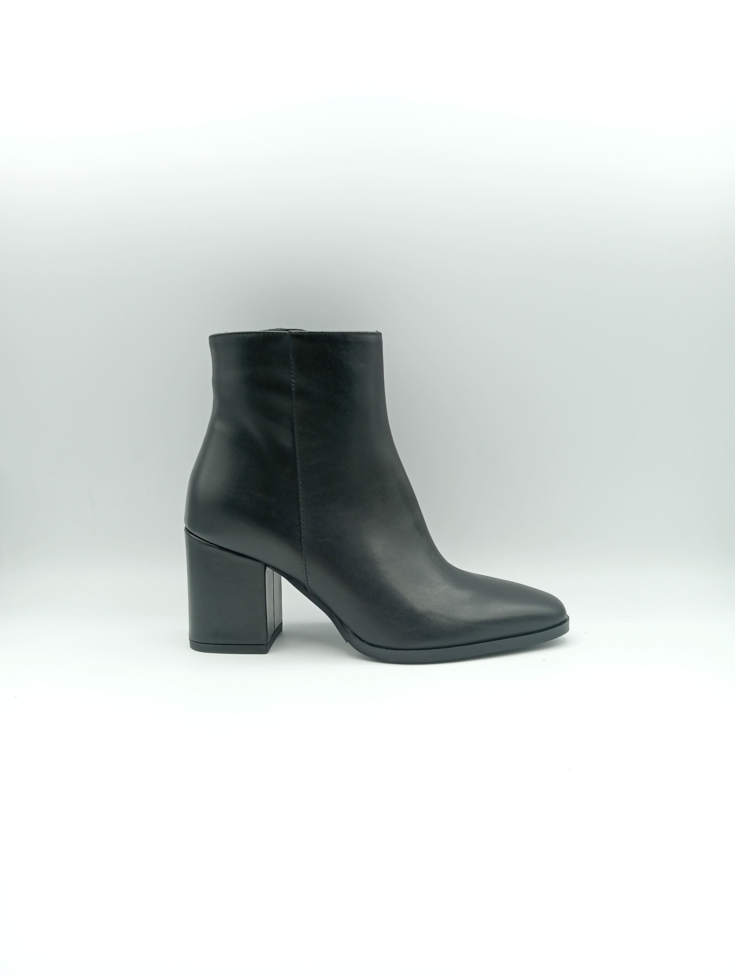 Stivaletti donna Albano in pelle 2760 Vitello Nero | Vista profilo