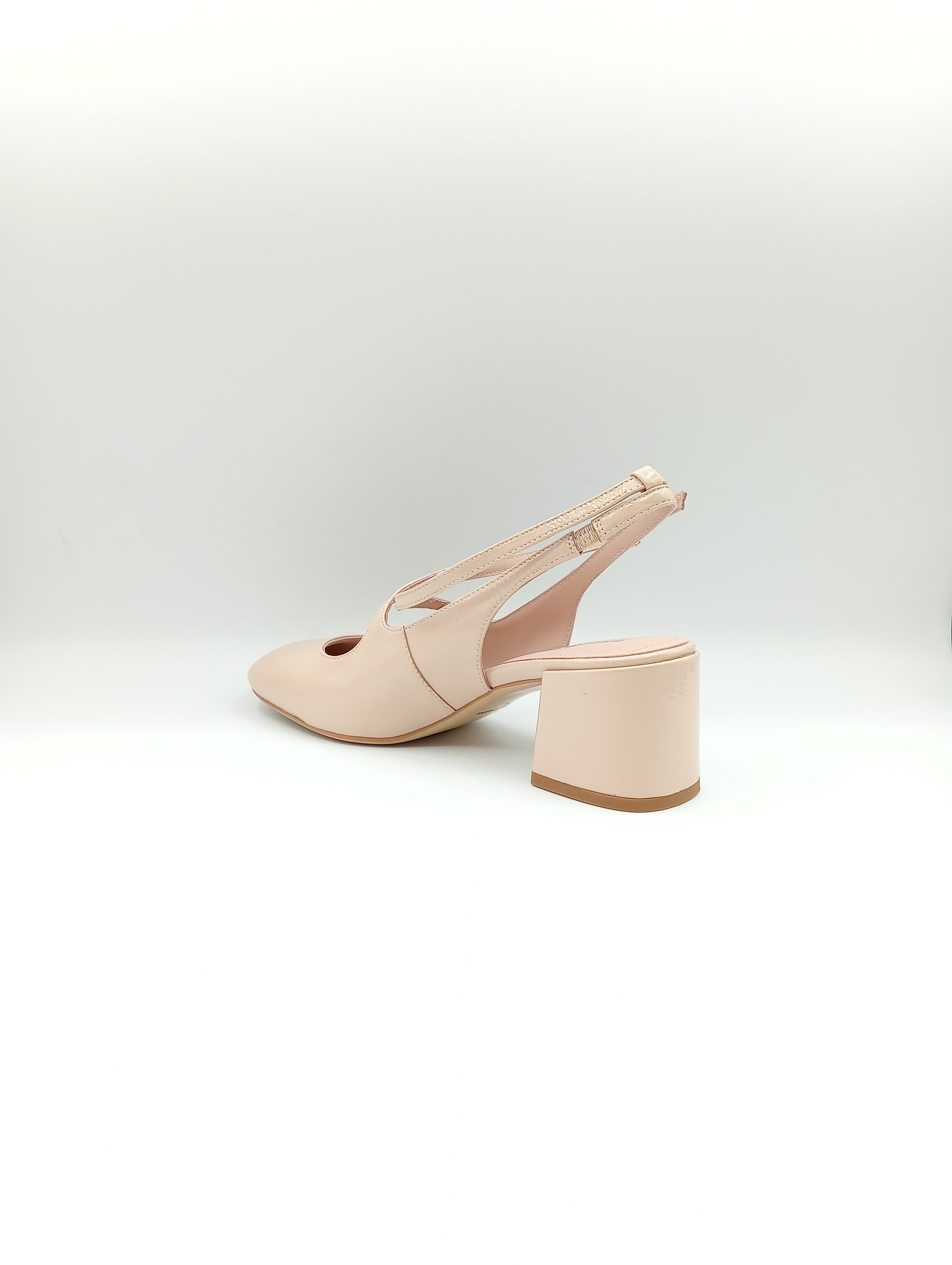 Mary Jane Bruno Premi BL1007X in pelle verniciata con tacco e chiusura incrociata, soletta in memory foam e suola antiscivolo, per un look elegante e comodo