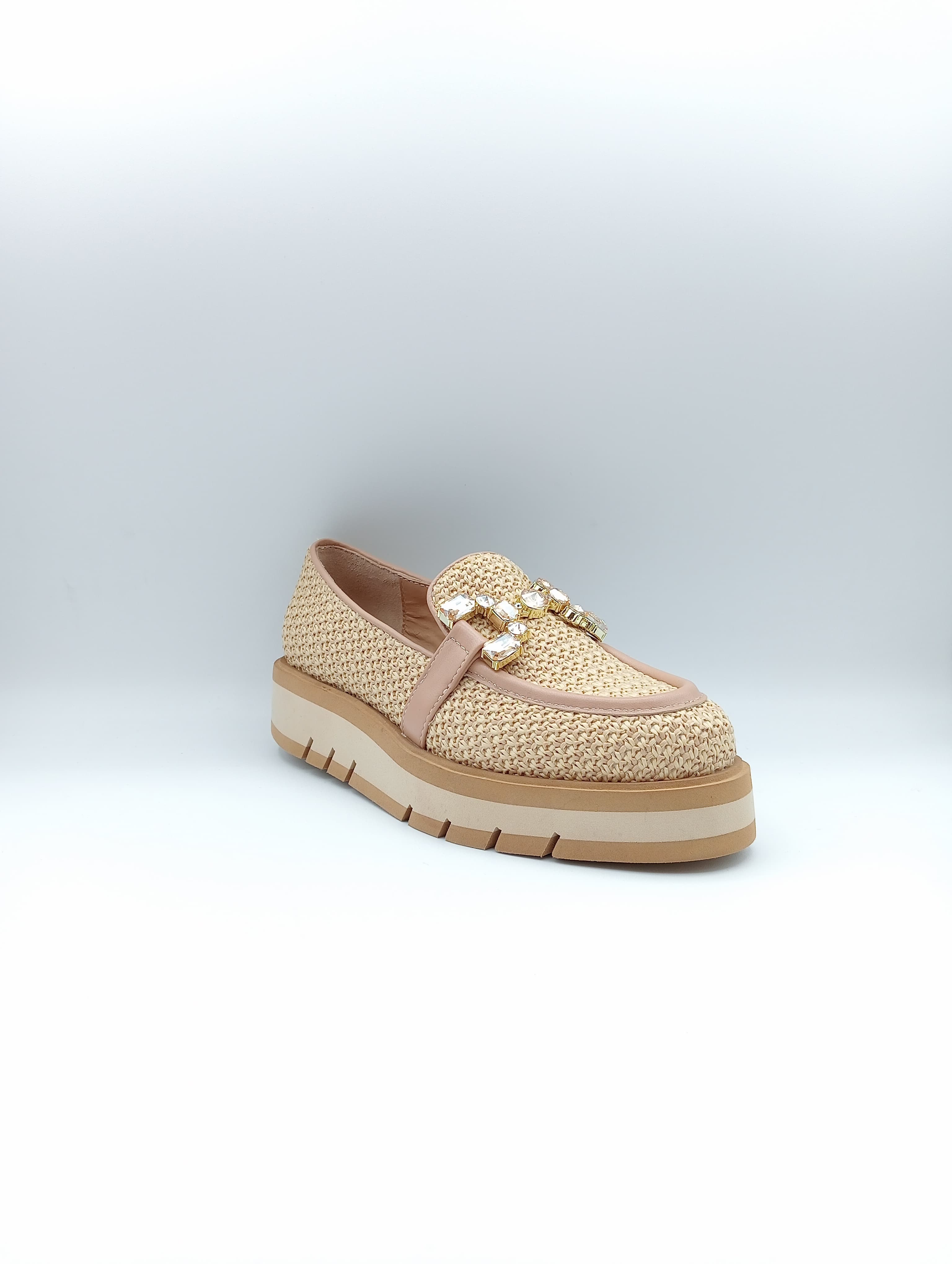 Mocassini Bruno Premi BL 1603X in rafia con dettagli in pelle nappa e accessorio gioiello, soletta in memory foam per un perfetto equilibrio tra stile e comfort