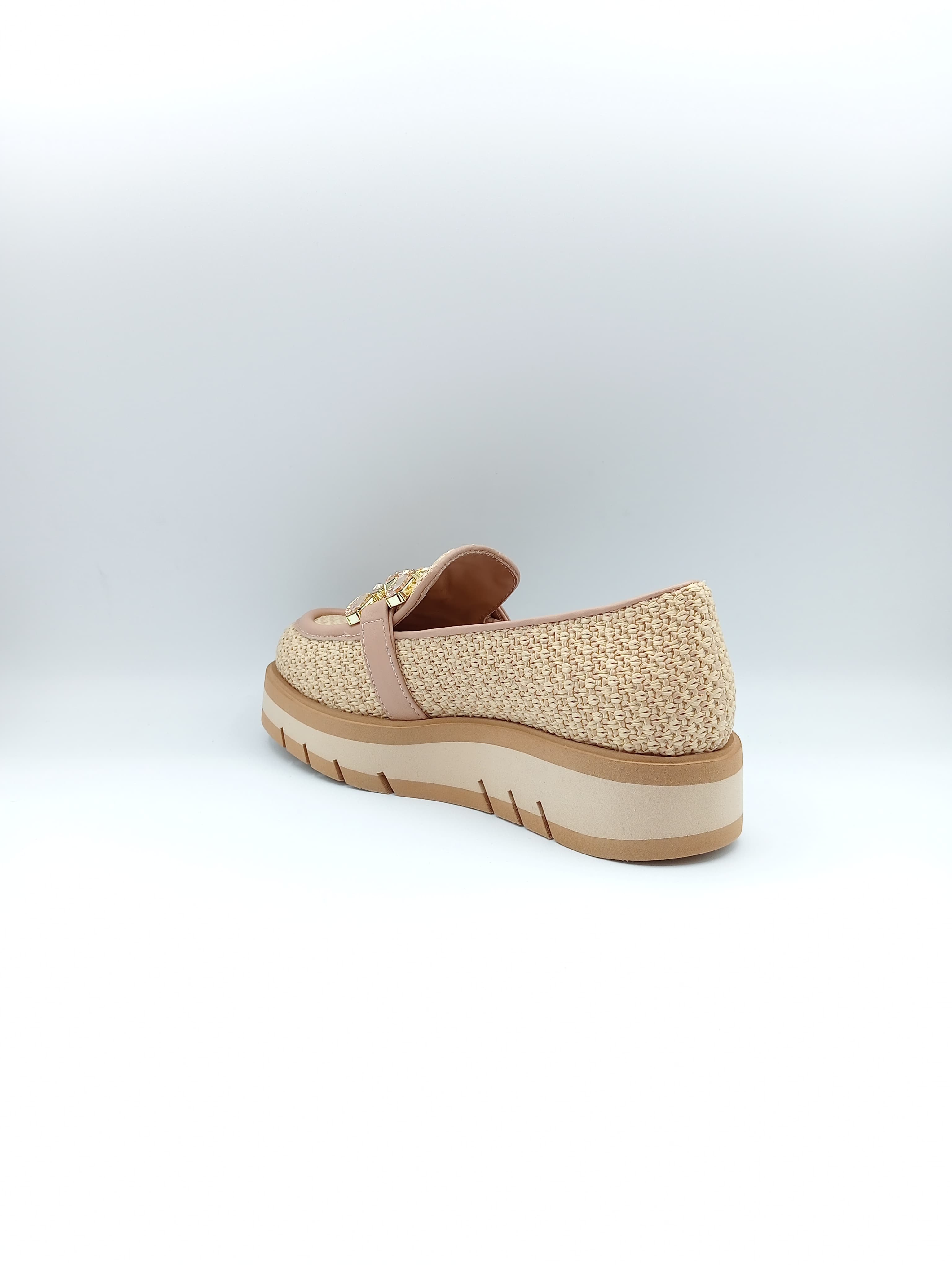 Mocassini Bruno Premi BL 1603X in rafia con dettagli in pelle nappa e accessorio gioiello, soletta in memory foam per un perfetto equilibrio tra stile e comfort