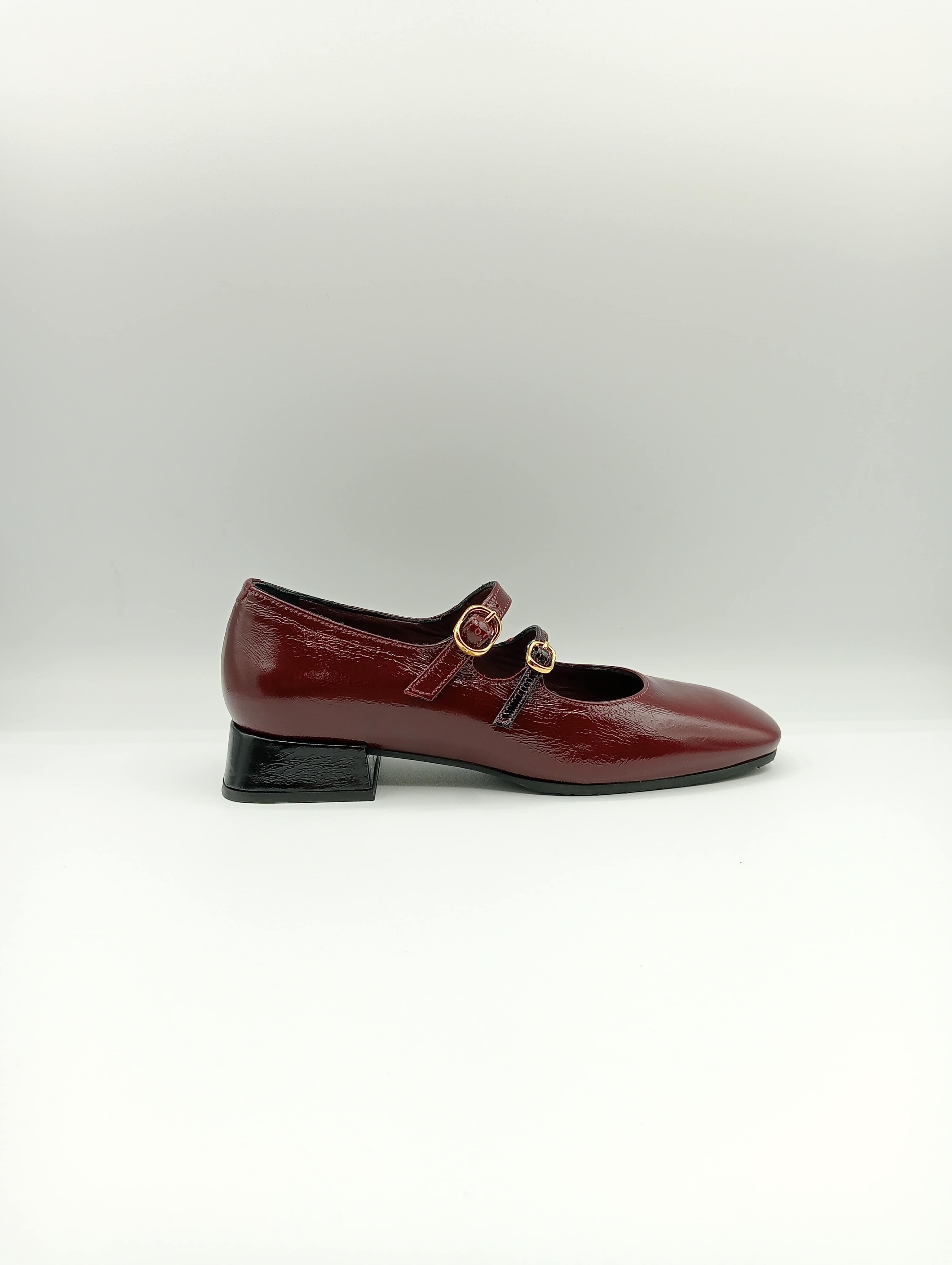 Mary Jane Donna LE GAZZELLE in Pelle Vernice Bordeaux con Doppio Cintino – Eleganza Made in Italy