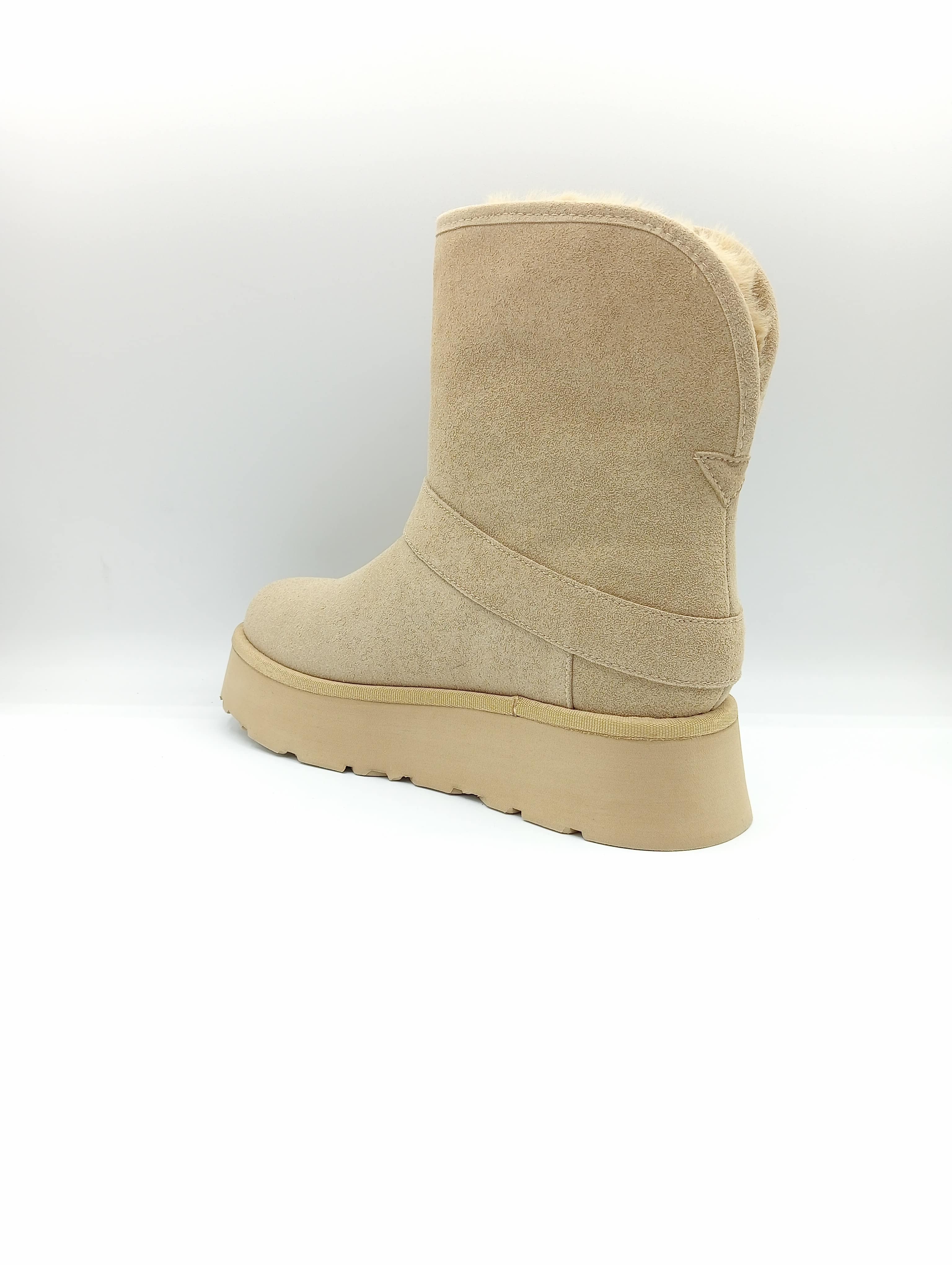 Stivaletti Guess beige con pelliccetta e suola chunky