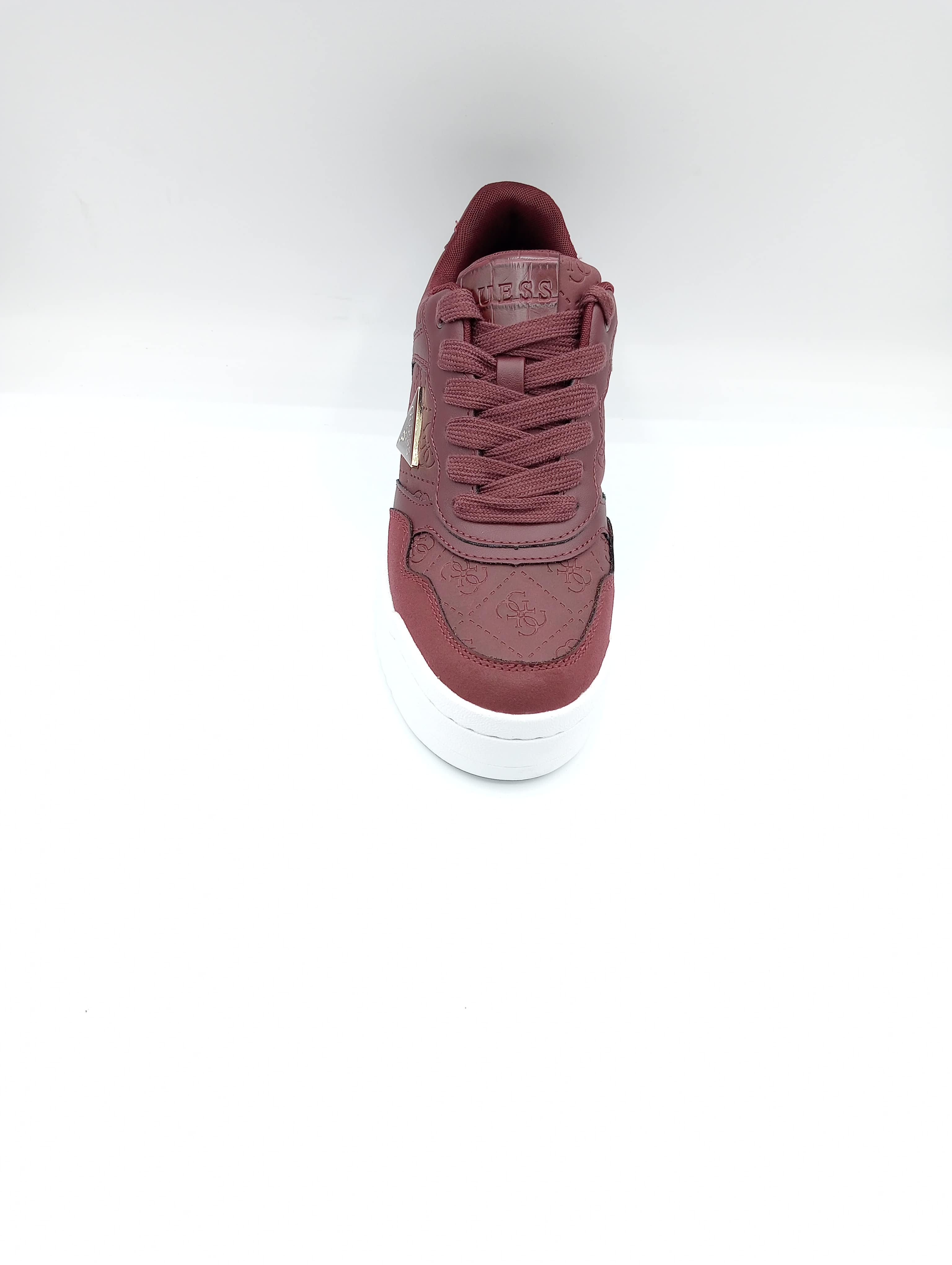 Sneakers Guess da donna in ecopelle bordeaux con monogramma e suola bianca