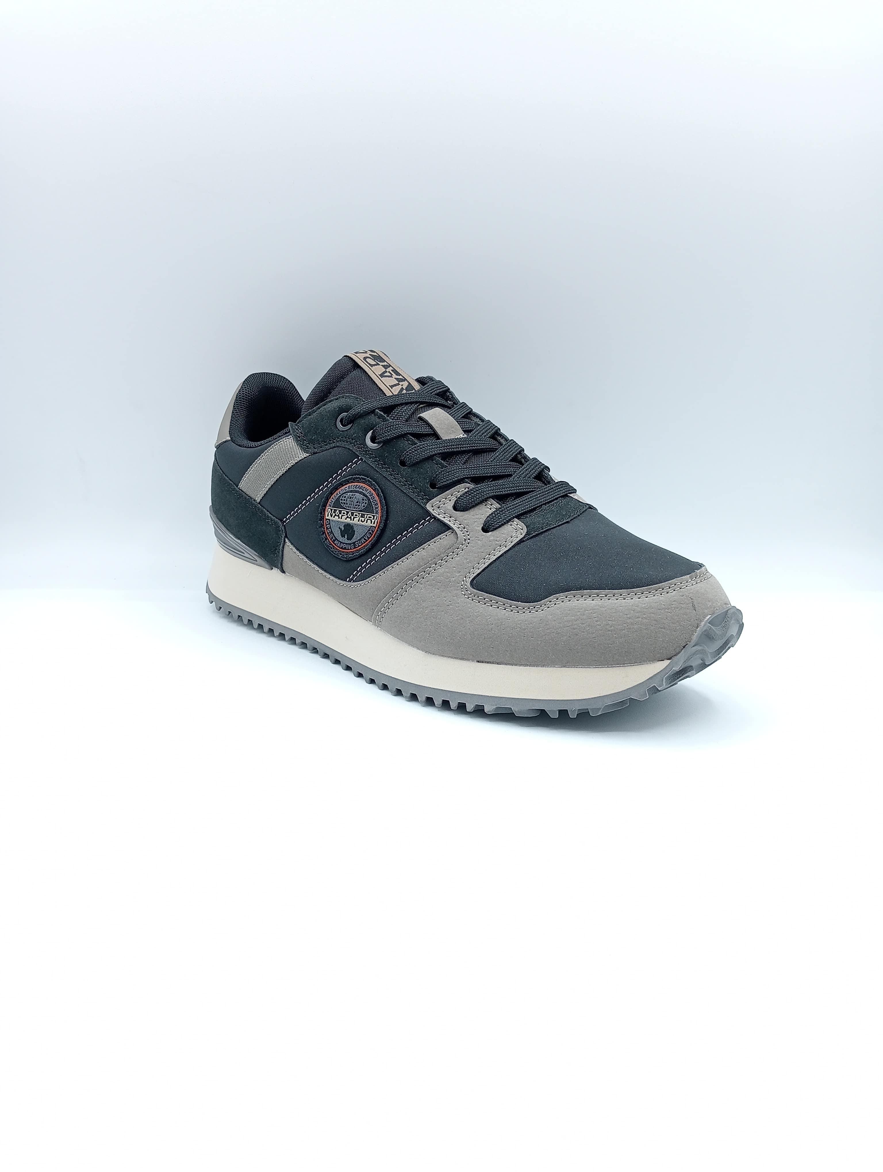 Sneakers Napapijri da uomo grigio e nero in tessuto tecnico e scamosciato con suola running dentellata