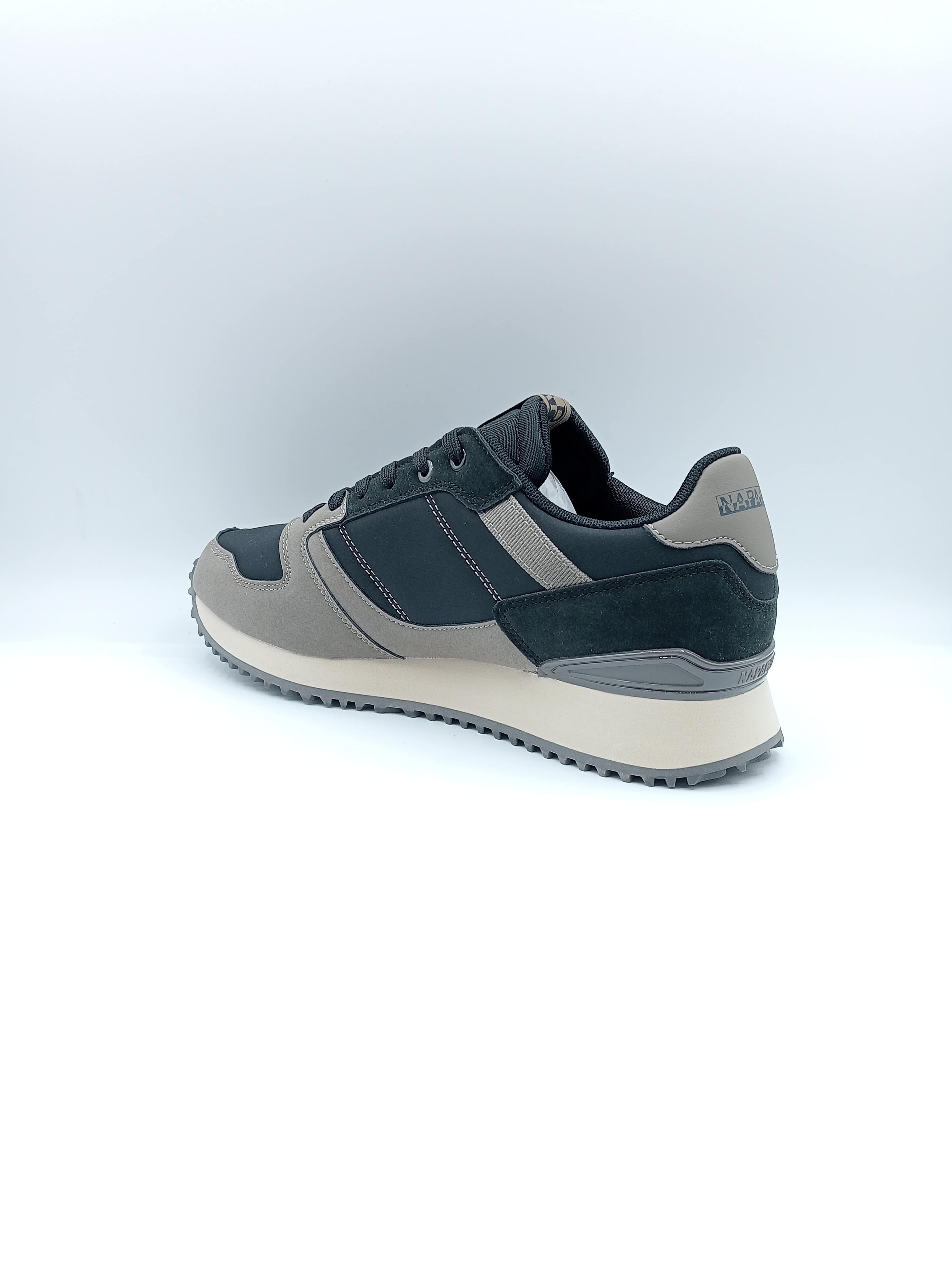 Sneakers Napapijri da uomo grigio e nero in tessuto tecnico e scamosciato con suola running dentellata
