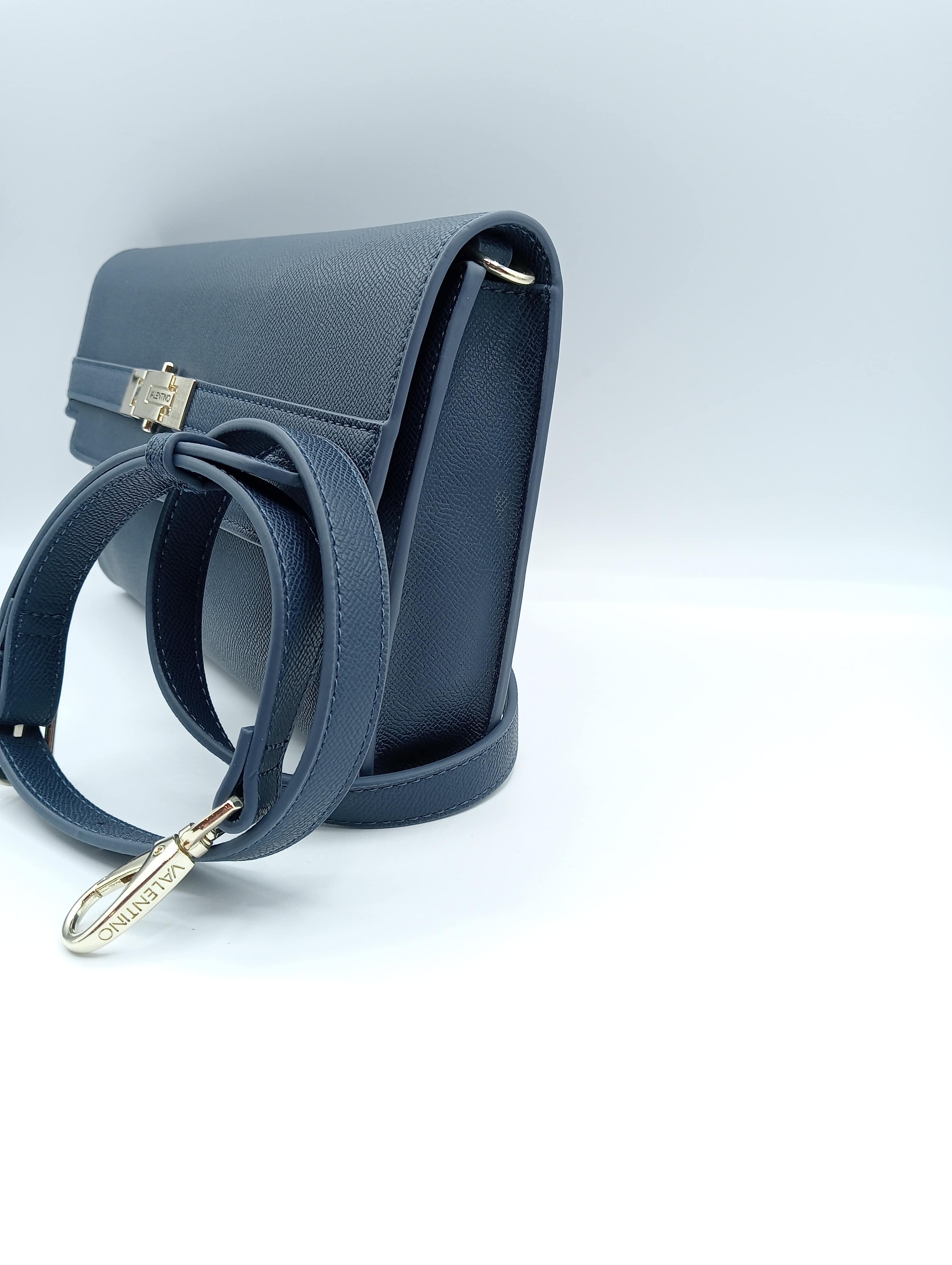 borsa donna blu in ecopelle con chiusura gioiello